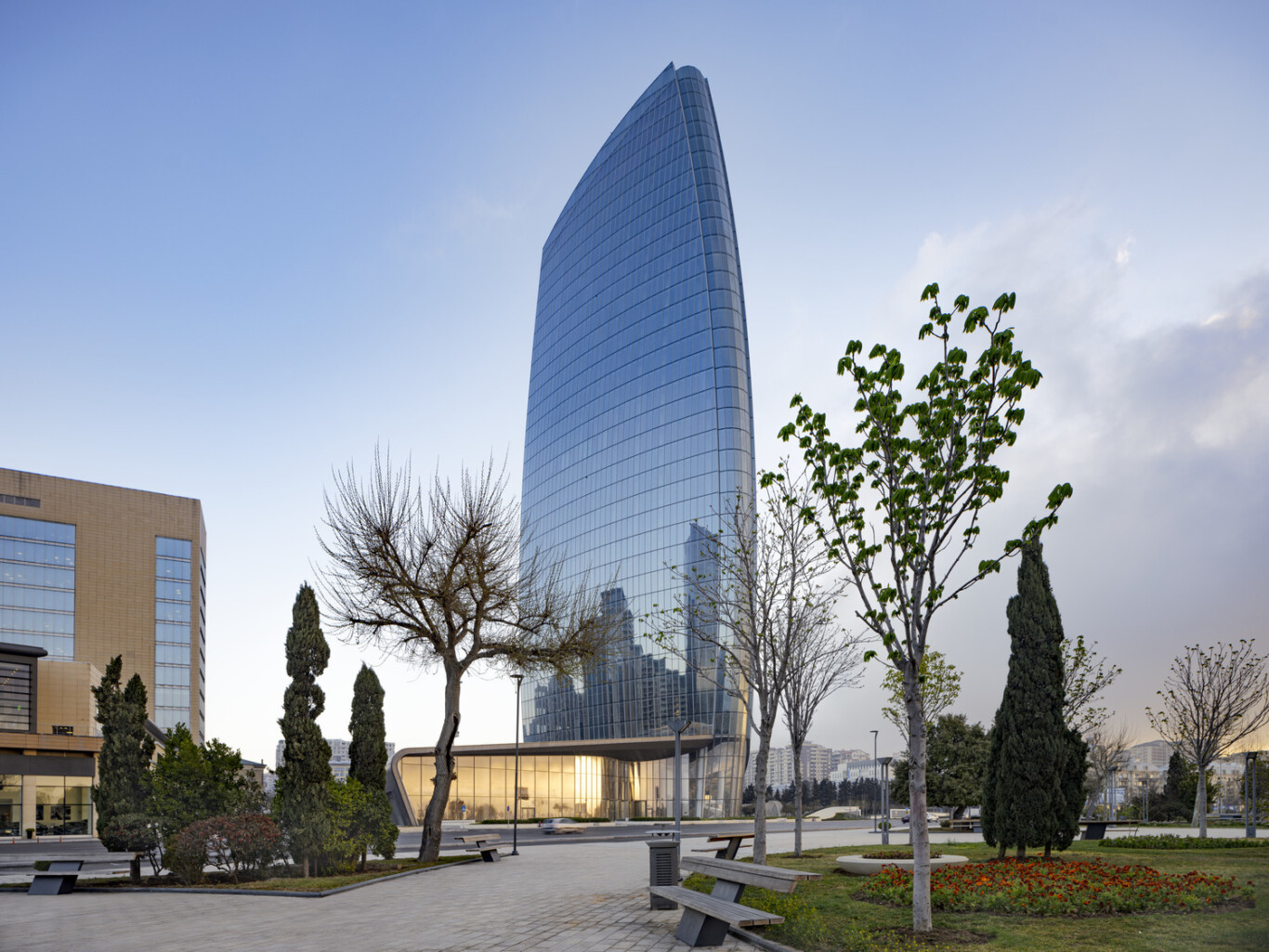 Chapman_Taylor_designed_A630 Pob Port Baku Tower2 Baku Azerbijan N241 Medium